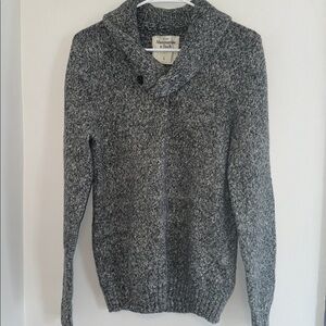 Abercrombie & Fitch Charcoal Knit Pullover